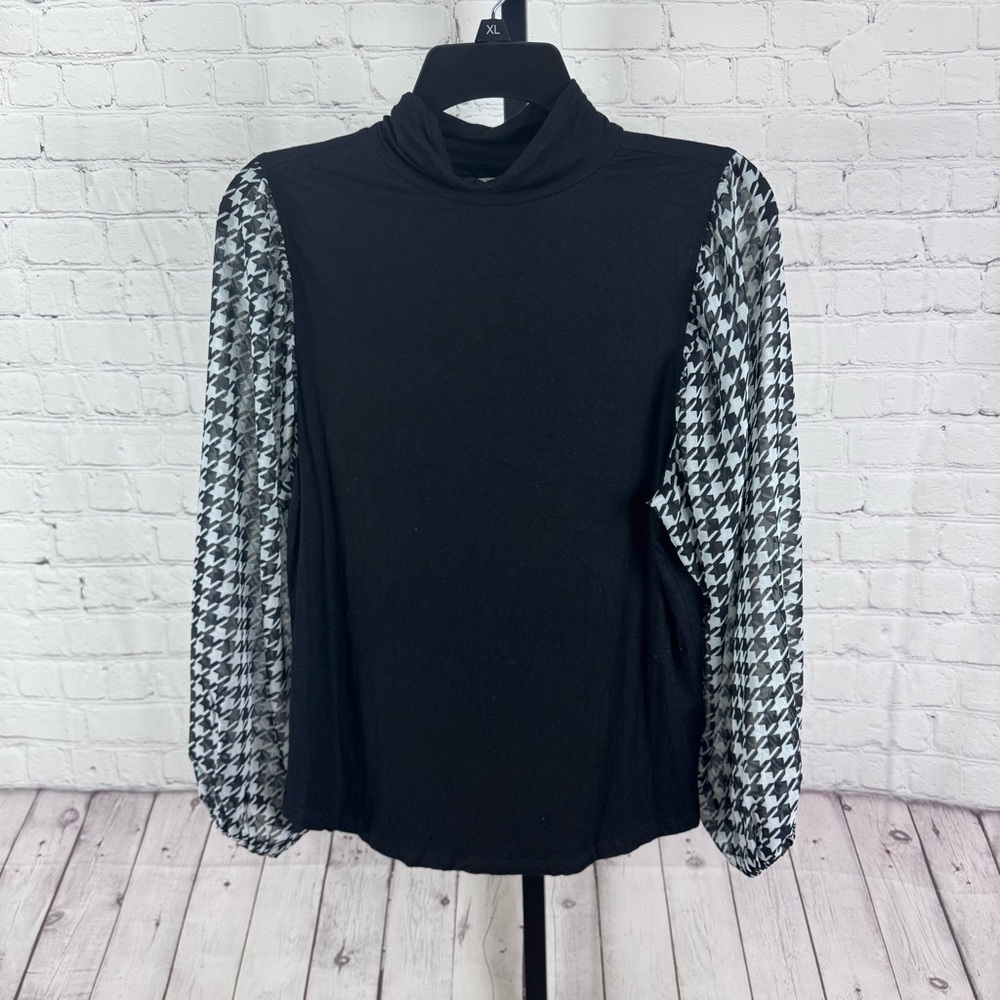 Anthropologie Nina Houndstooth Top Black and White Sheer Sleeves Size Small